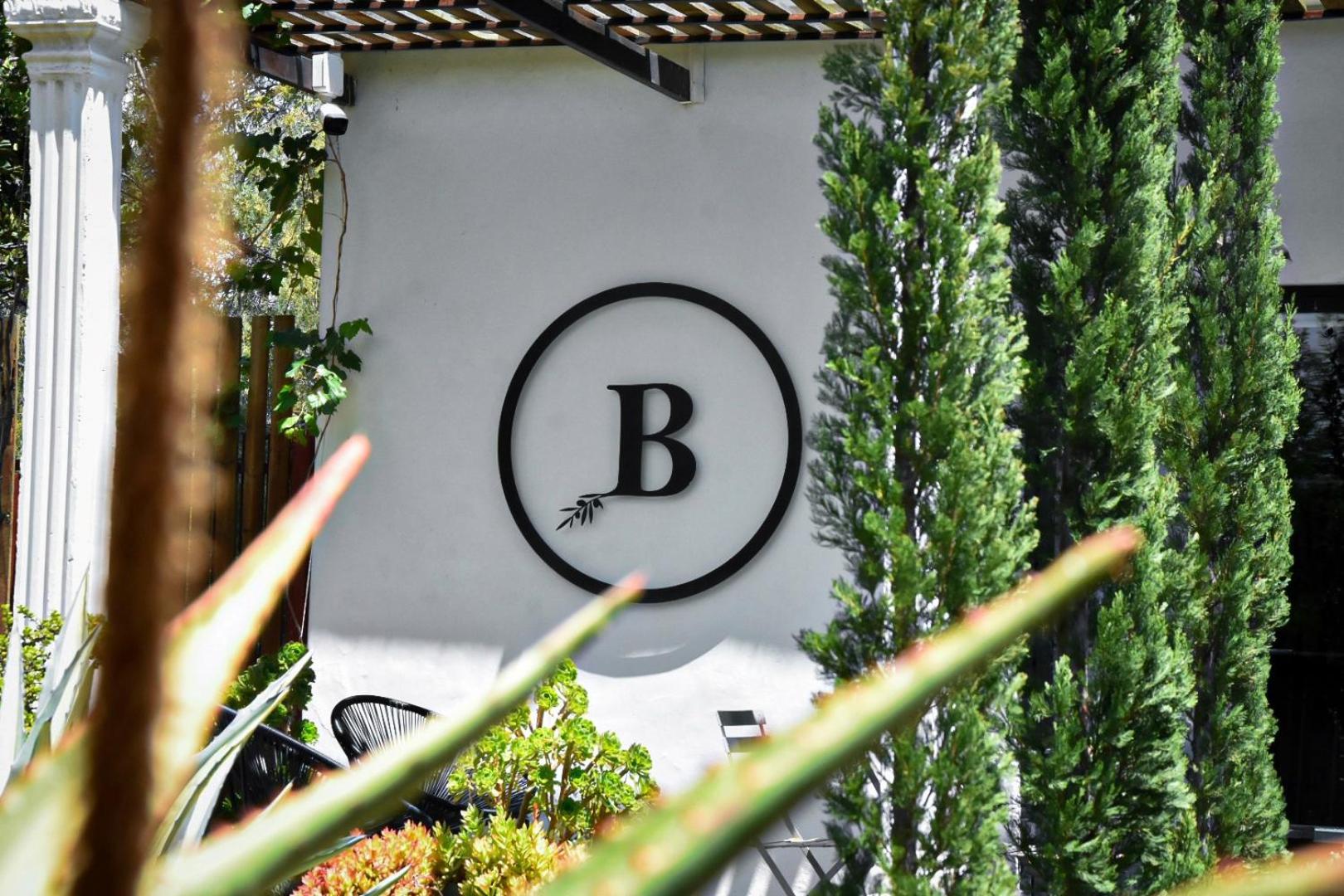 Beautiful Betty Guesthouse Бофорт Уест Екстериор снимка